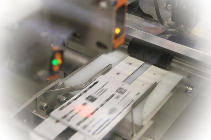Impression de cartes d'implants Cartes dimplants médicaux fabrication - Impression de cartes d'implants